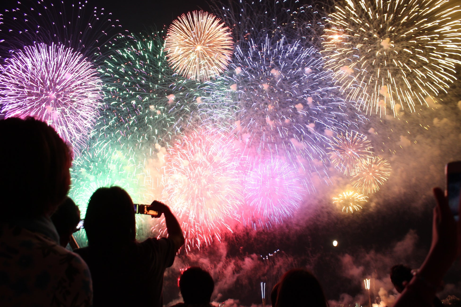 【JAPAN 47 GO厳選】夏の夜空を彩る花火を見に行こう！JAPAN 47 GOから、全国の花火大会・花火祭りの情報をお届けします！