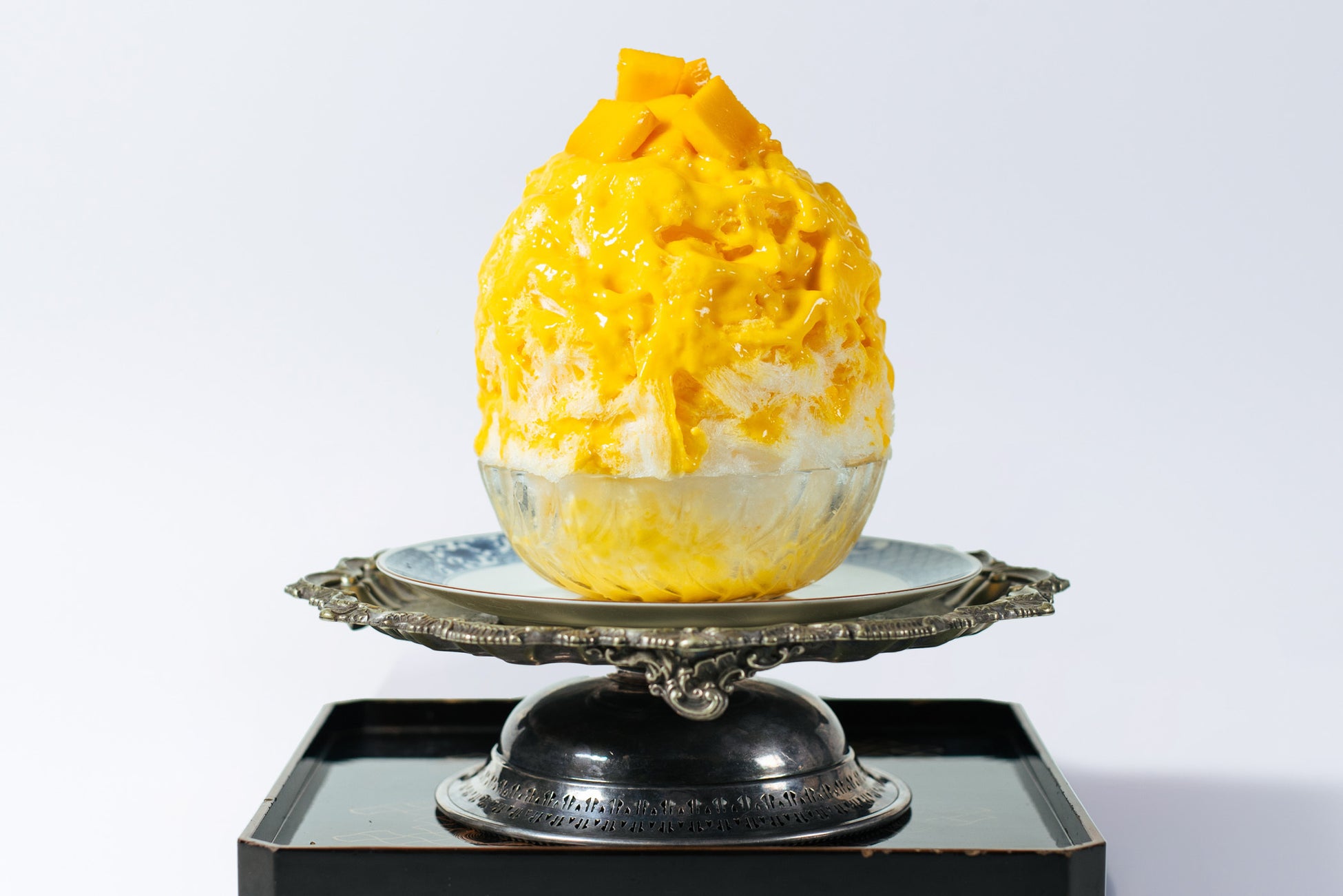 ハローキティとキティのことが大好きなタイニーチャムとのかわいいが詰まった リボンモチーフのコラボスイーツビュッフェ「HELLO KITTY RIBBON RIBBON Sweets Buffet」