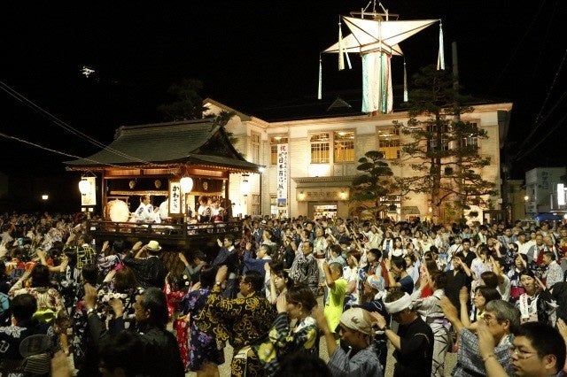 日本一長い盆踊り「郡上おどり」が今年も開幕！約400年の歴史を受け継ぐ岐阜の夏の風物詩　延べ30万人が熱狂する夏の一大イベントがはじまる