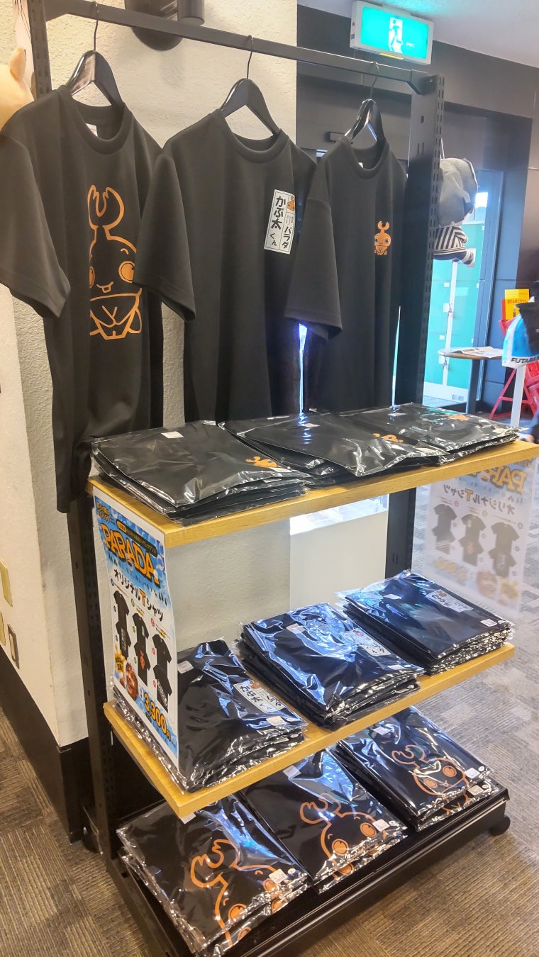 佐久平ハイウェイオアシス「パラダ」にて限定オリジナルTシャツ販売開始！キッズサイズやキャンプ場限定モデルも登場