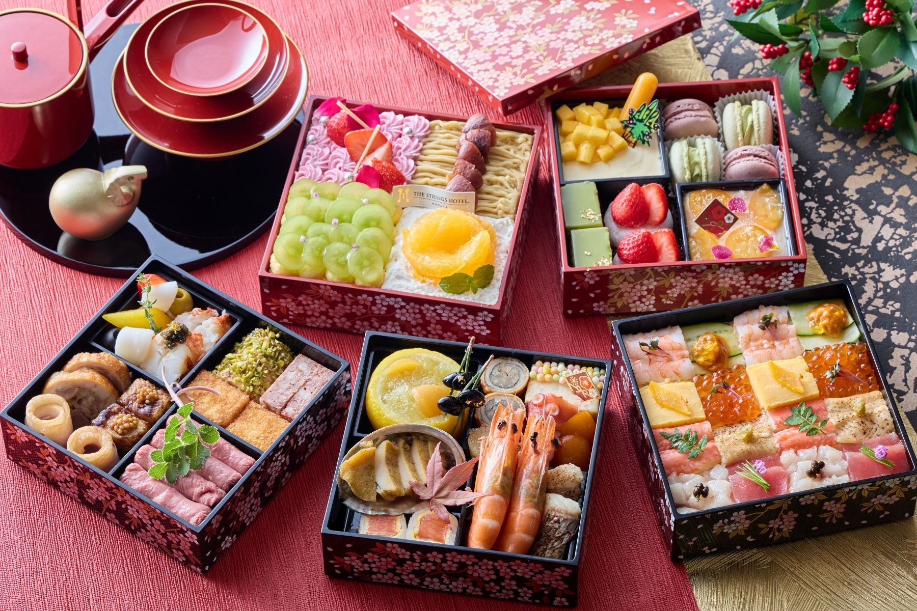 世界三大珍味や海の幸など豪華食材を味わう「できたておせち～一奏（ISSOU）～」／ホテル初の2段のスイーツ！苺やシャインマスカット、西尾抹茶の華やかな和洋の甘味「スイーツ重～一慶（IKKEI）～」販売