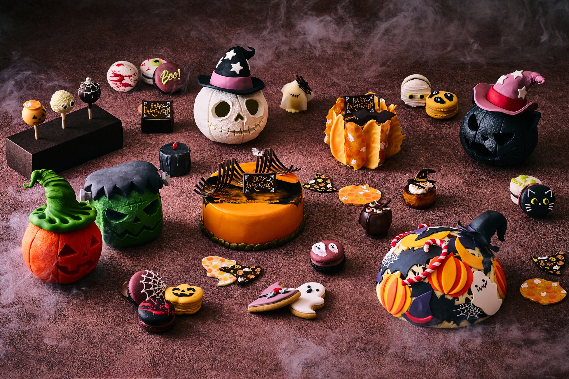 チョコレートドームで覆ったハロウィンケーキや丸ごと食べられるジャック オ ランタンなど“コワかわいい”スイーツが登場「ハロウィンスイーツ＆ブレッド セレクション」