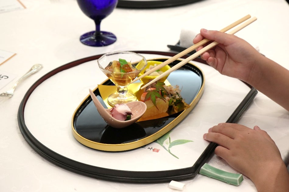 金沢で味わう上品で華やかな秋のティータイム。ブドウや紫芋など旬の味覚を楽しむアフタヌーンティー「金澤」~秋味~を9月2日より提供