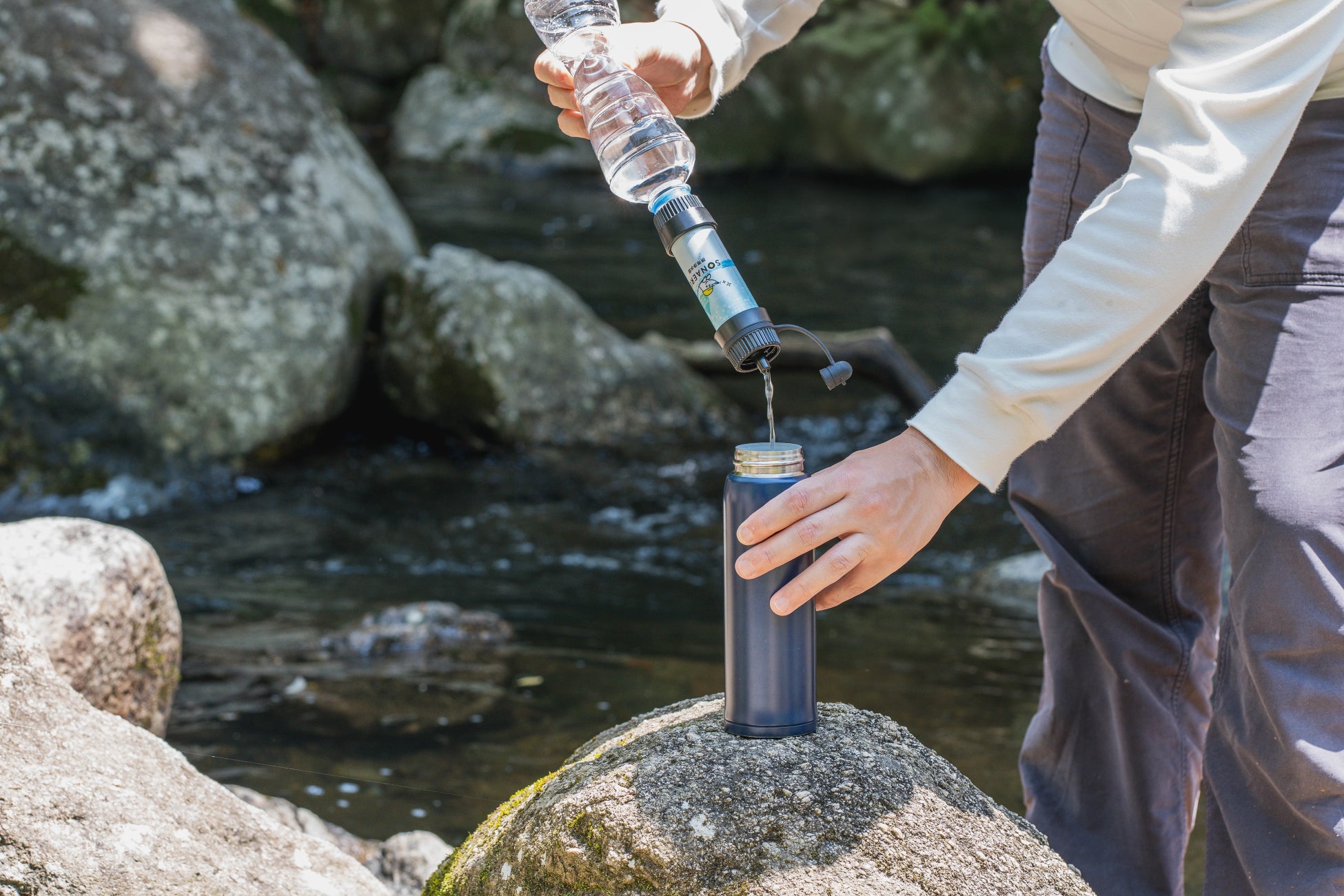 「その備蓄水、手洗いにも使いますか？」飲む水を残すための「生活用水は現地で確保」という考え方を提案。SONAERU 携帯淨水器 3Lウォーターバッグ付き9点セット。