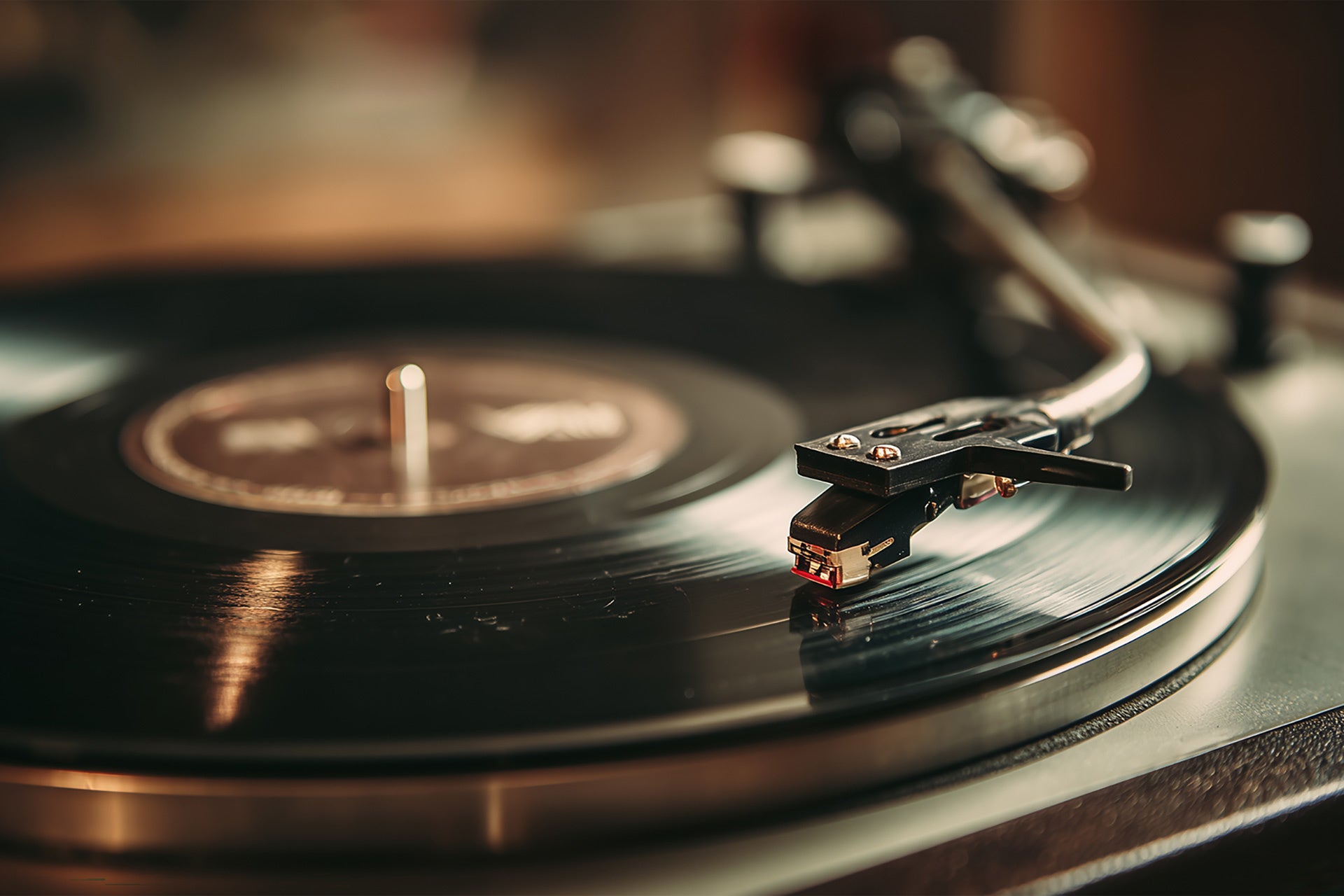 「出張 Bring Your Record Night」を開催。音楽をきっかけにホテルと街、人をつなぐ交流イベント／ザ ロイヤルパーク キャンバス 神戸三宮