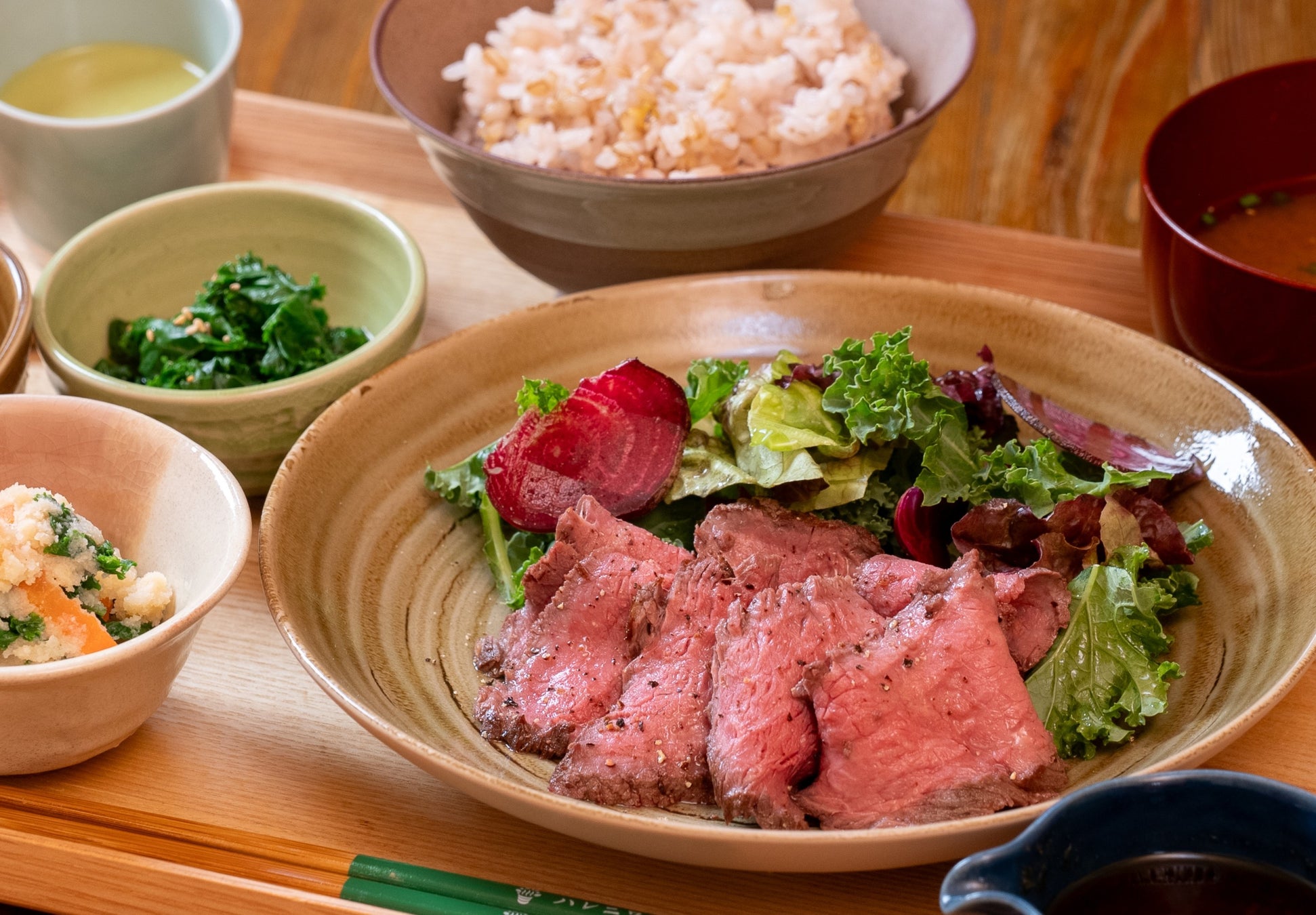 おふろcafe ハレニワの湯が2026年9月30日にグランドメニューをリニューアル！ いつものおふろを、もっといい時間に。埼玉の恵みを感じる新メニューが多数登場