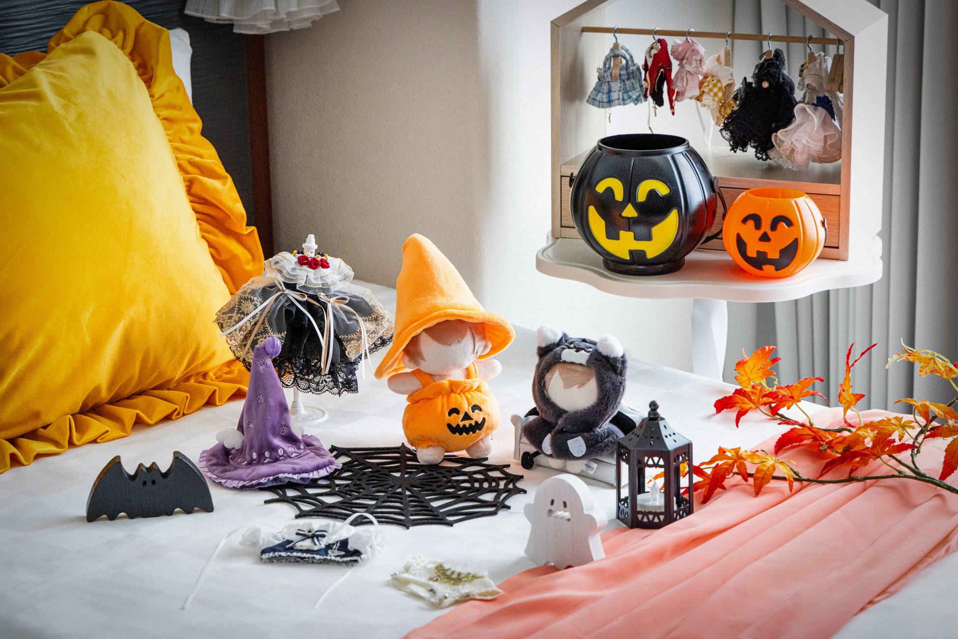 【新横浜プリンスホテル】ハロウィンは“推し”の仮装を楽しもう！“ぬい活”宿泊プランにハロウィンコスチュームが登場