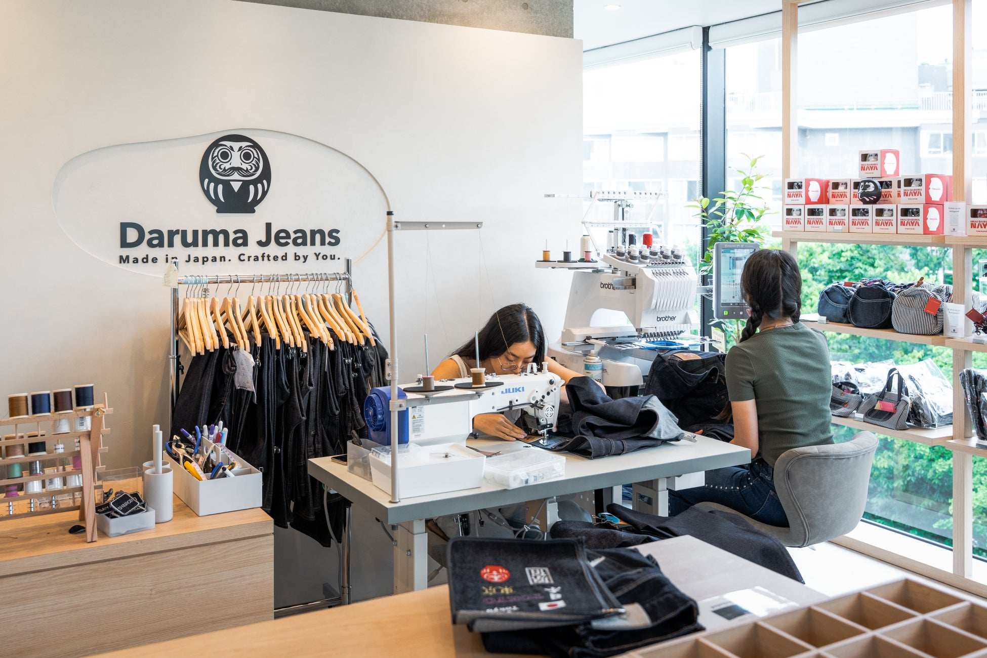「日本のお土産を、自分だけの一本に。」Daruma Jeansが届ける岡山デニムのカスタム体験
